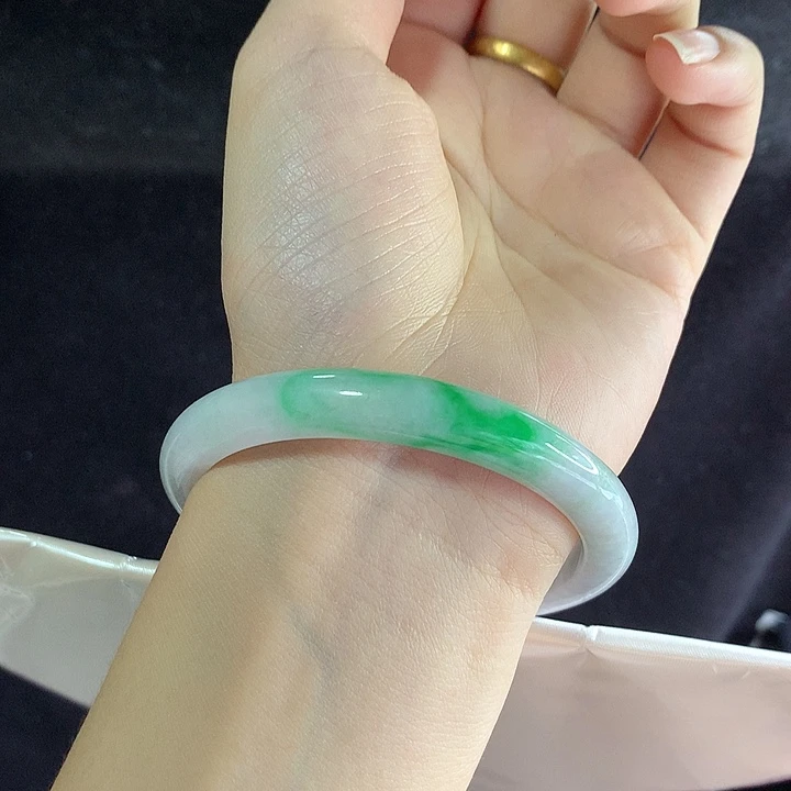未镶嵌手镯翡翠55圈6338