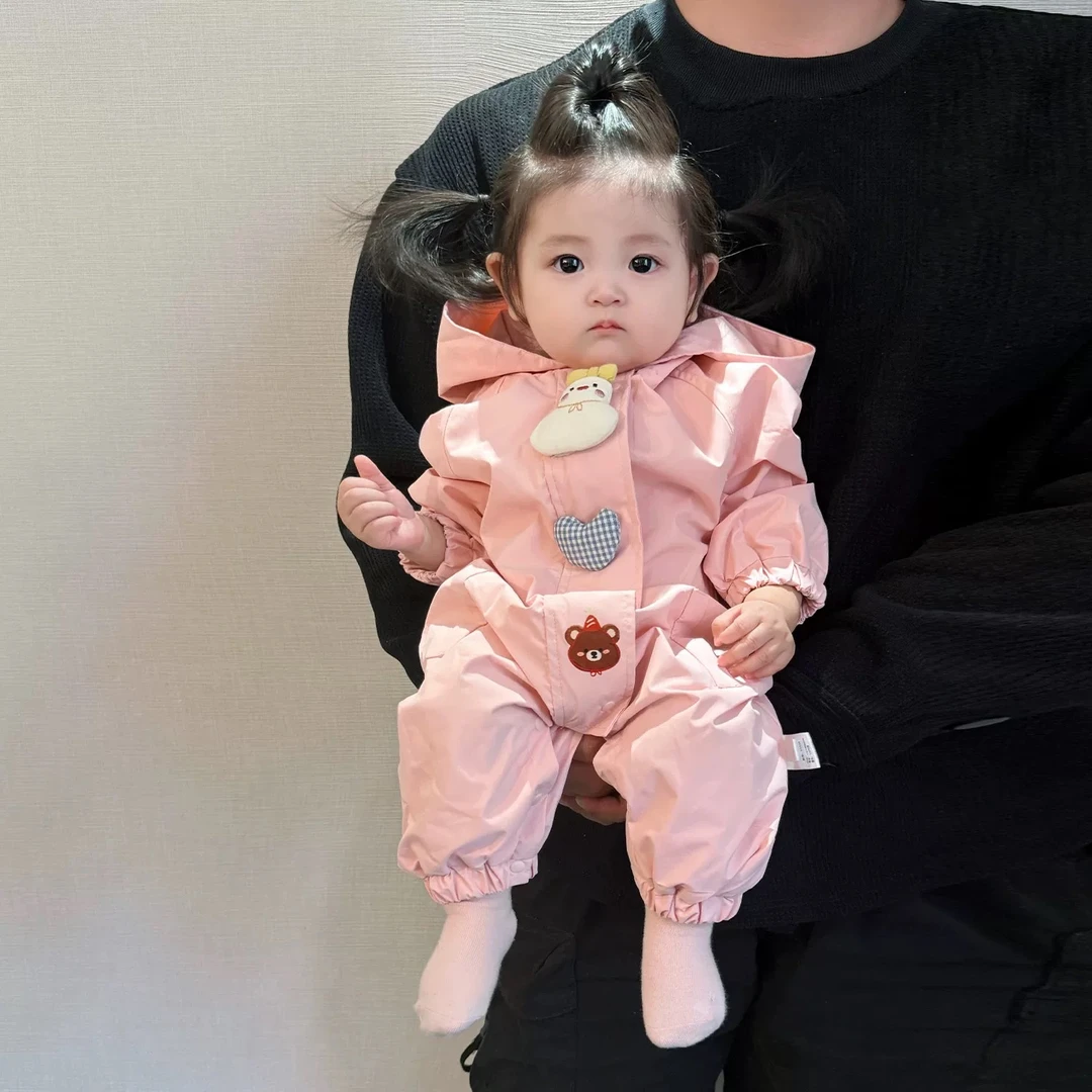 2025新款婴儿秋冬可爱外出服宝宝运动出服新生儿双层秋季连体衣