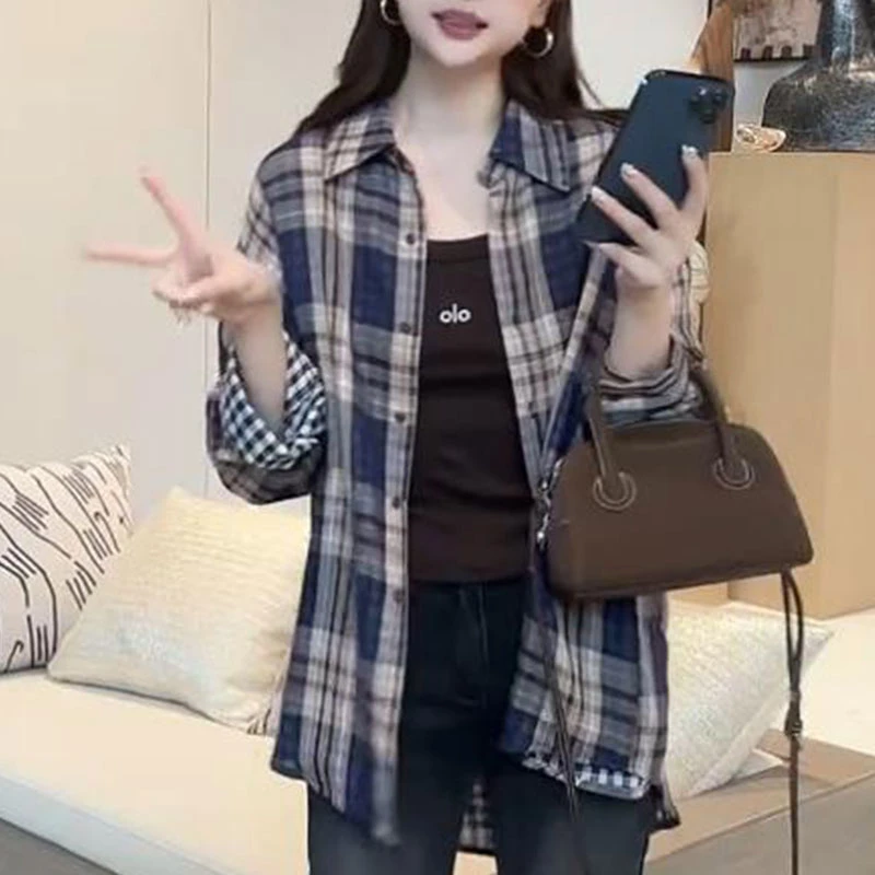 宽松复古慵懒风格纹衬衫女士2025春秋季新款百搭长袖衬衣显瘦女装