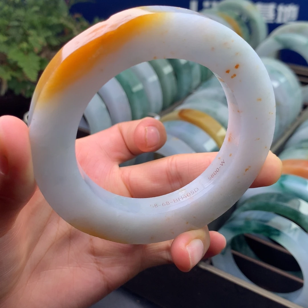 定制翡翠未镶嵌手镯不退不换