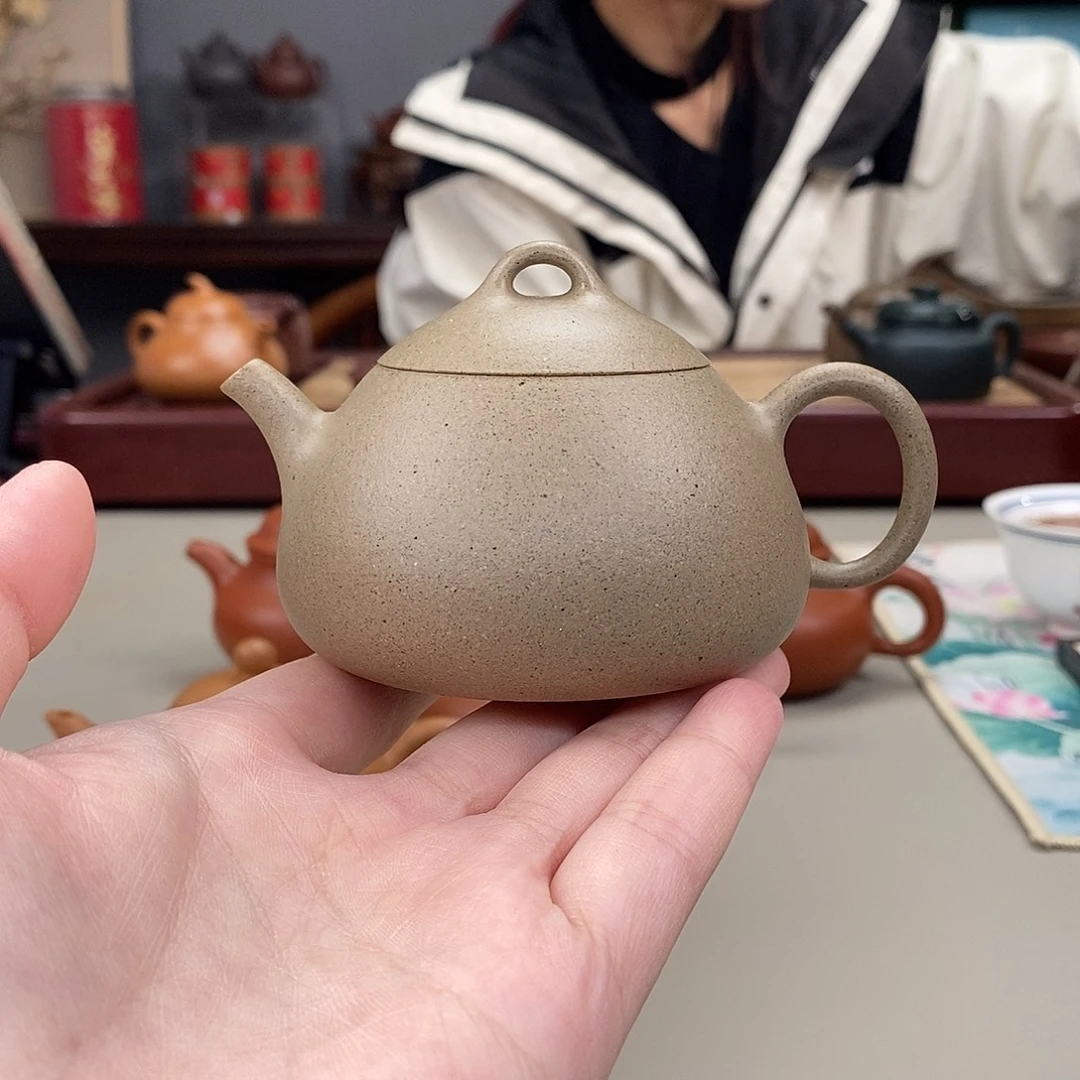 茶壶紫砂宝山黄金段高温冬心秦权半手140cc