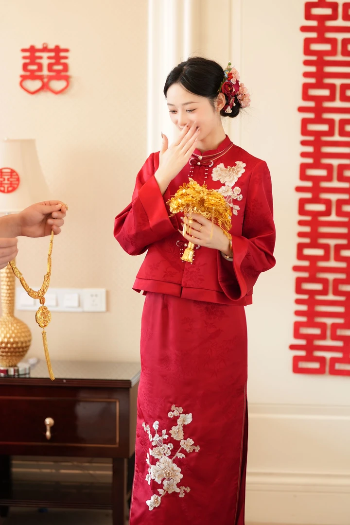 月华庭【映棠】新中式旗袍新娘敬酒服套装订婚礼服裙2025秋冬新款