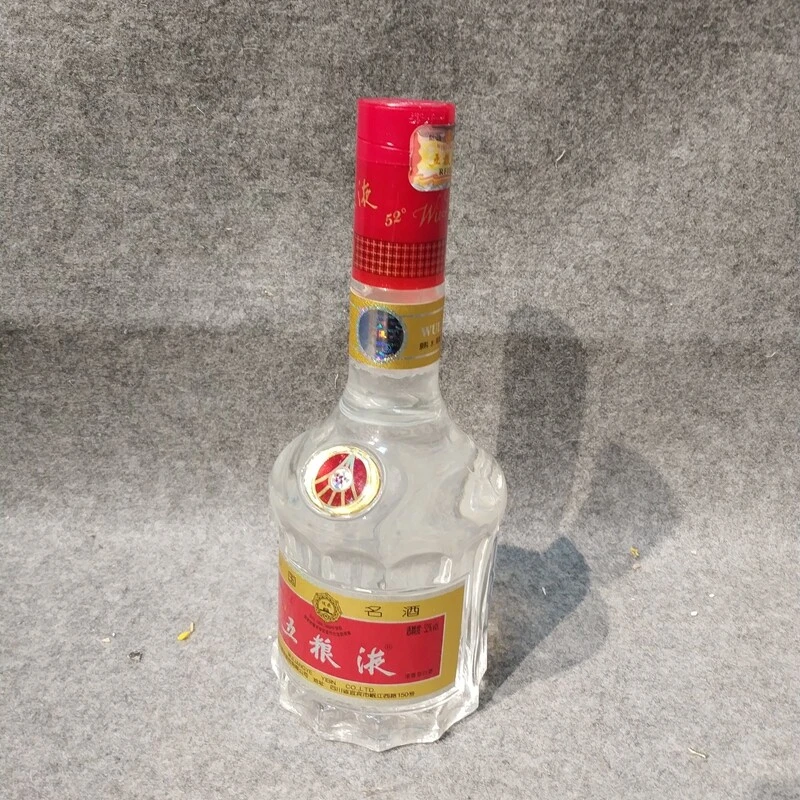 2012年裸瓶五粮液500ml52度1-M25IL007256-01