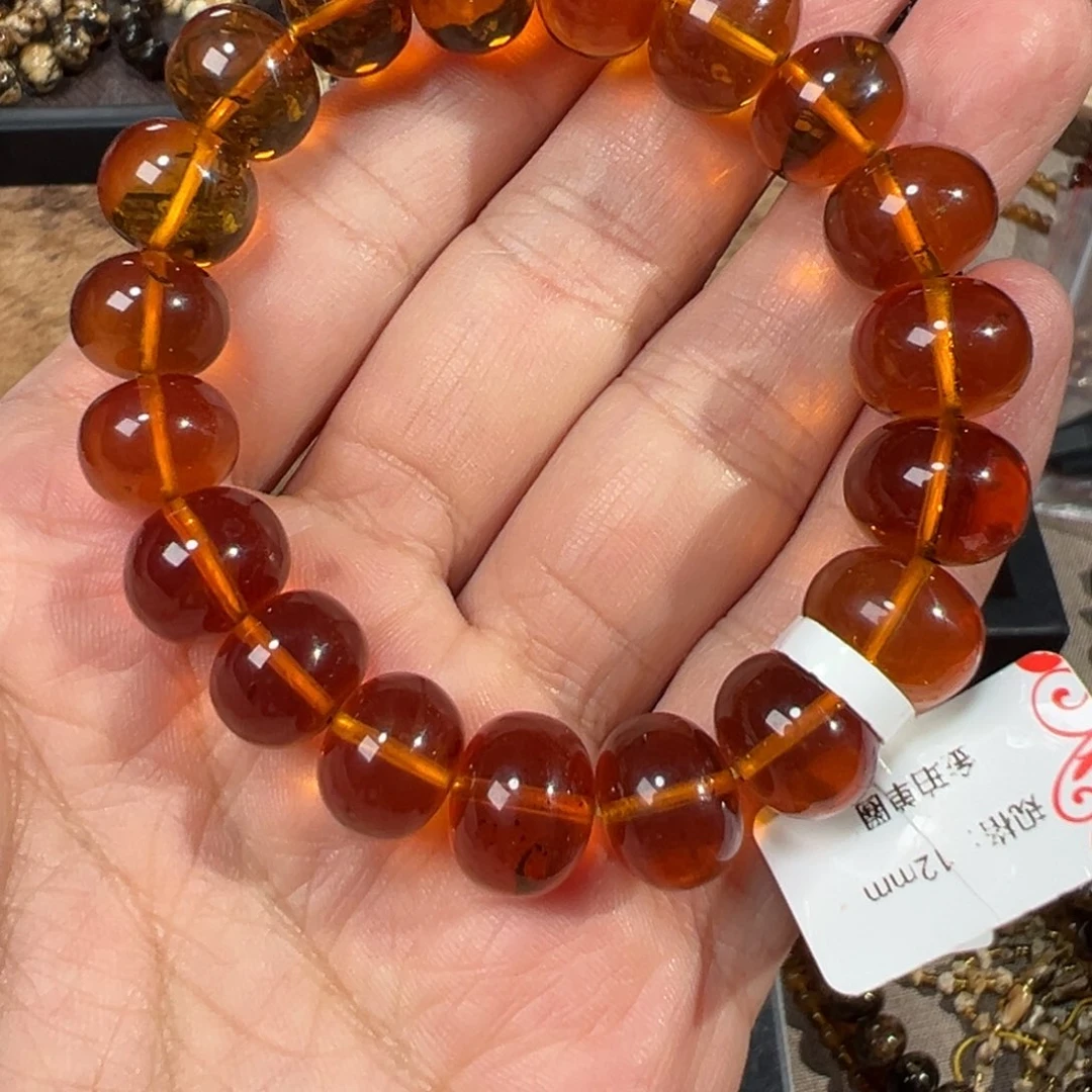 云***心琥珀未镶嵌裸石抚顺琥珀