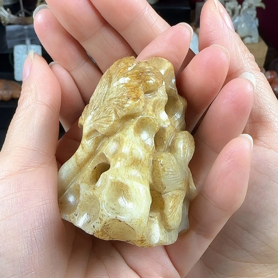 和田玉（糖玉）挂件未镶嵌哈**陈