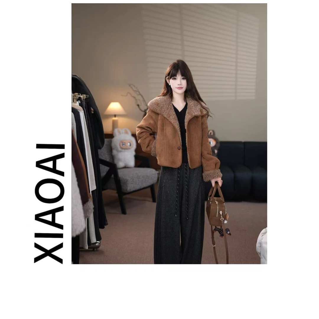XIAOAI 双面穿磨砂皮翻领短款外套机车毛茸茸外套A2797