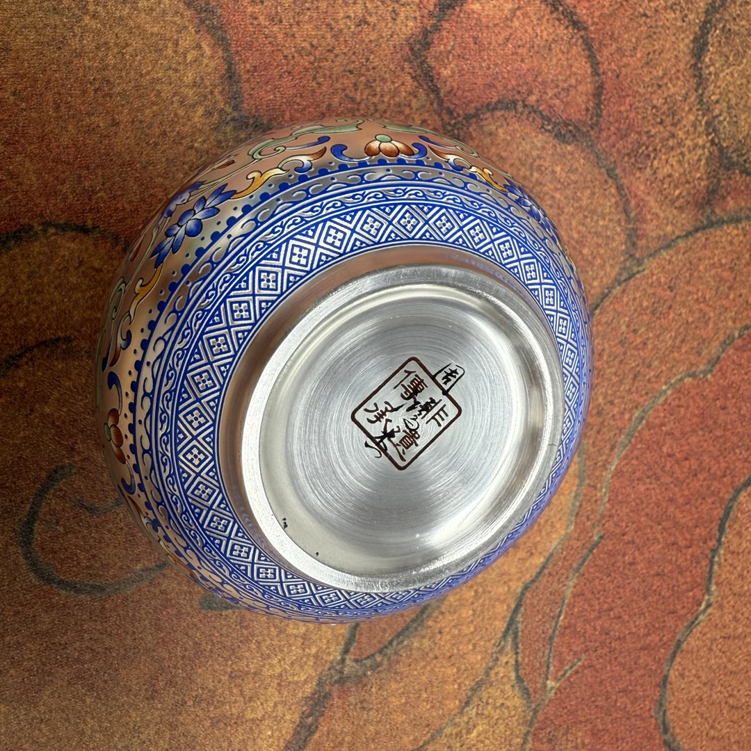 周鸿杰珐琅彩缠枝莲主人杯DF3870