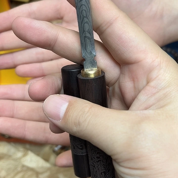 大叶紫檀（黑酸枝木类）