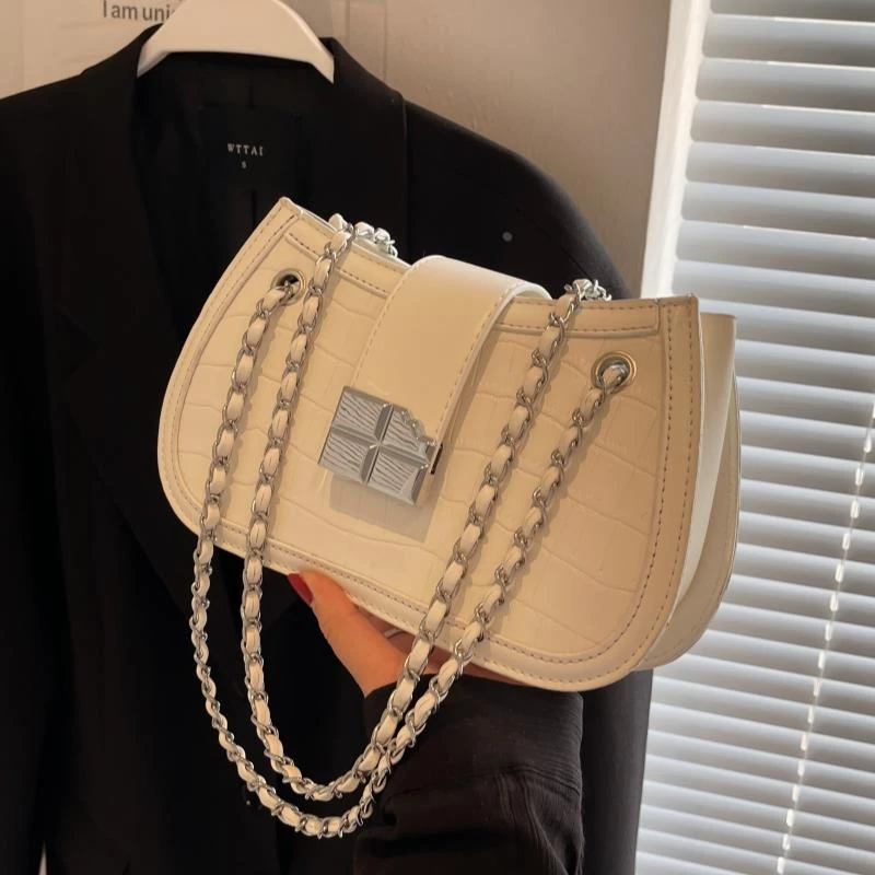 高级质感小包包女夏季2025新款小众链条斜挎包爆款女士单肩腋下包