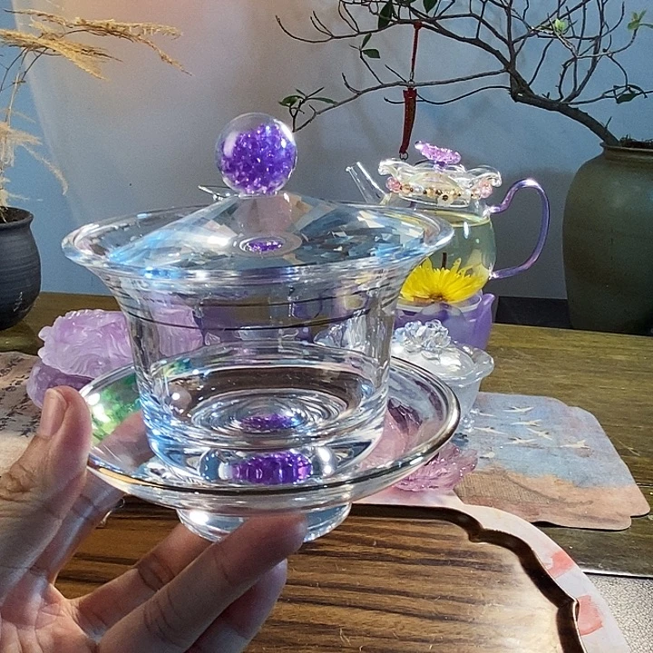 。。。。。。。。。。。。。水晶