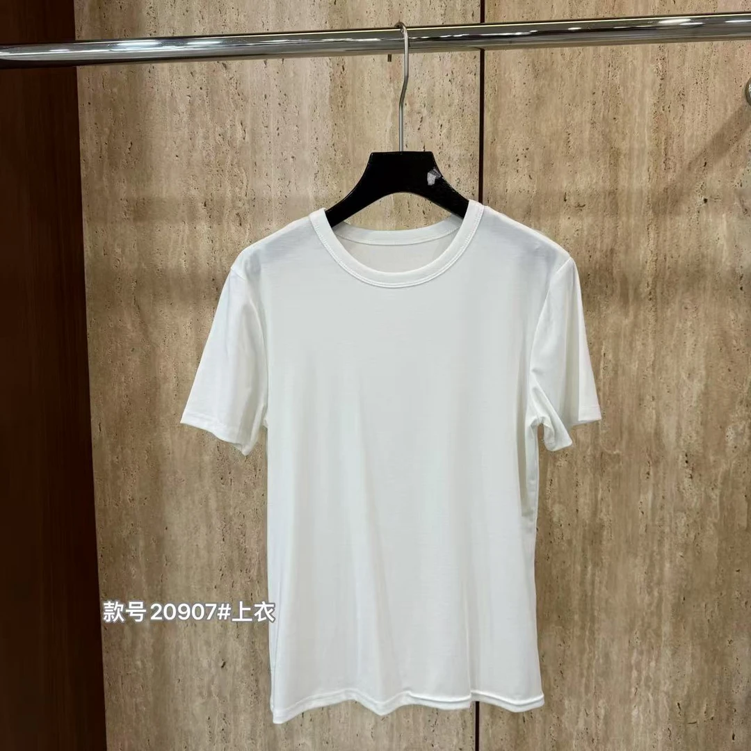 鑫然Kiki 简约百搭圆领天丝上衣 20907 潇家 【F】