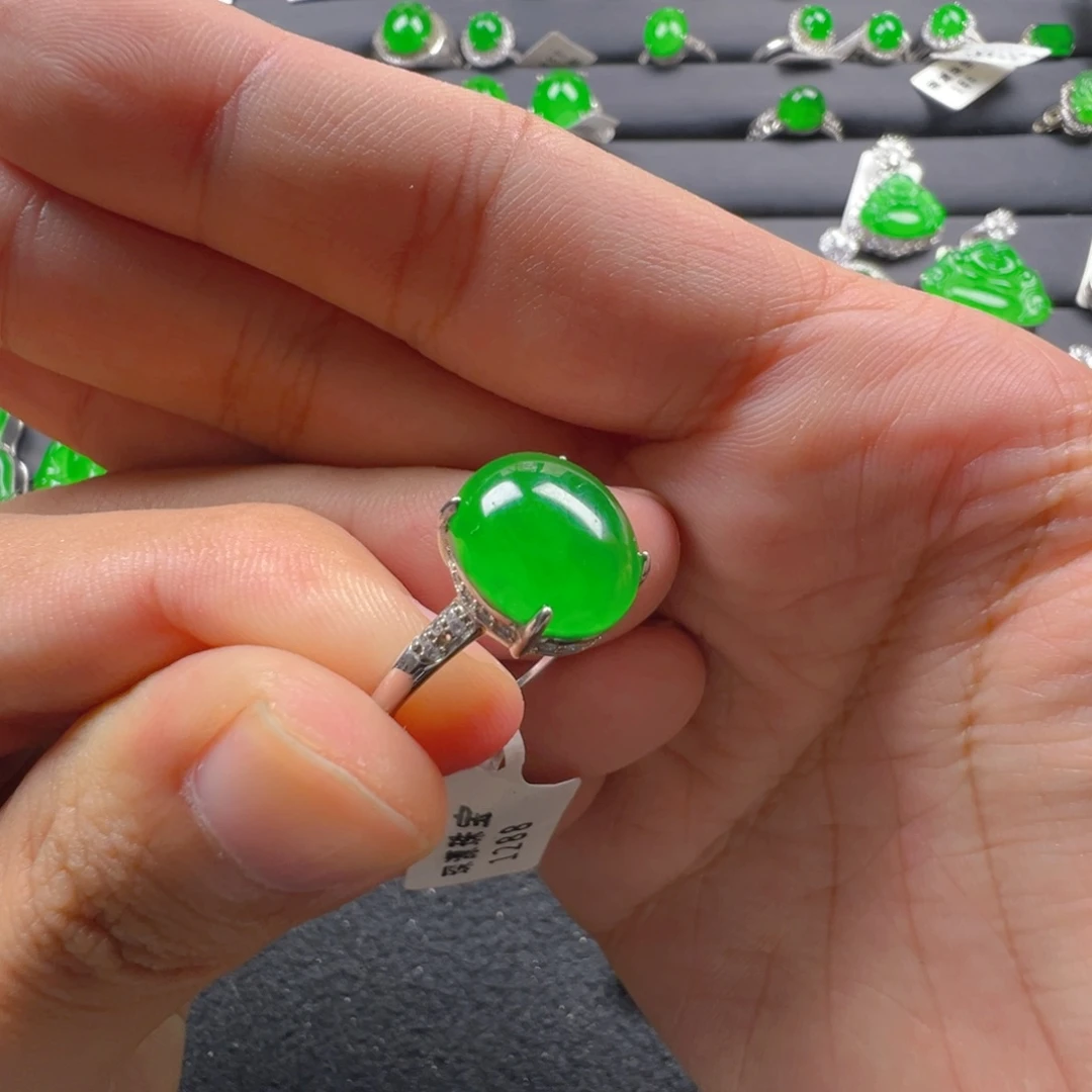 翡翠银S925镶嵌颈饰