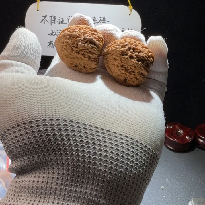 文玩核桃吊坠13号，34拉丝凹底小高炮