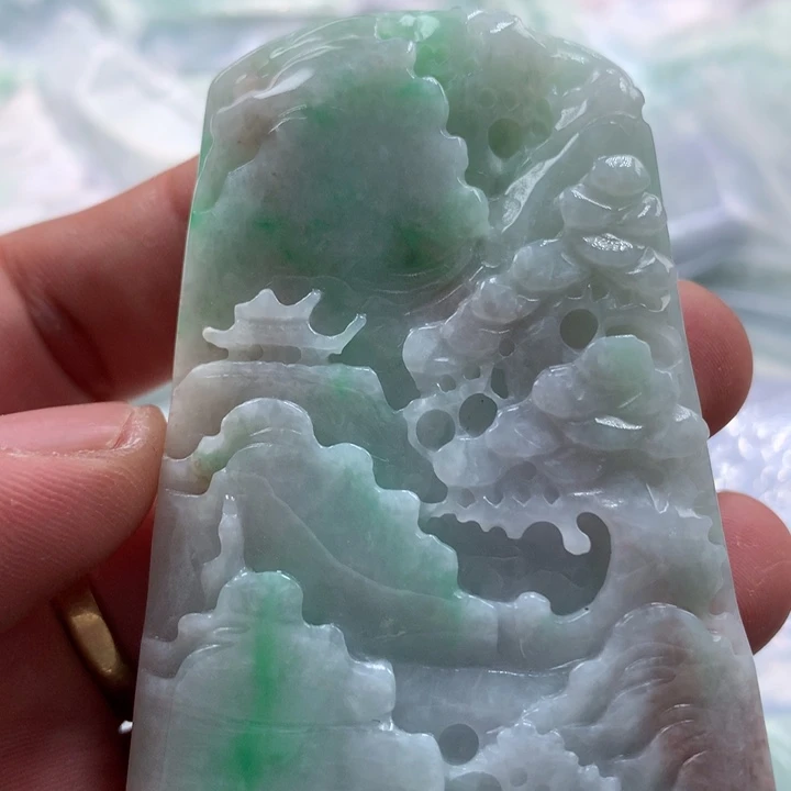 翡翠未镶嵌颈饰保真天然a货翡翠