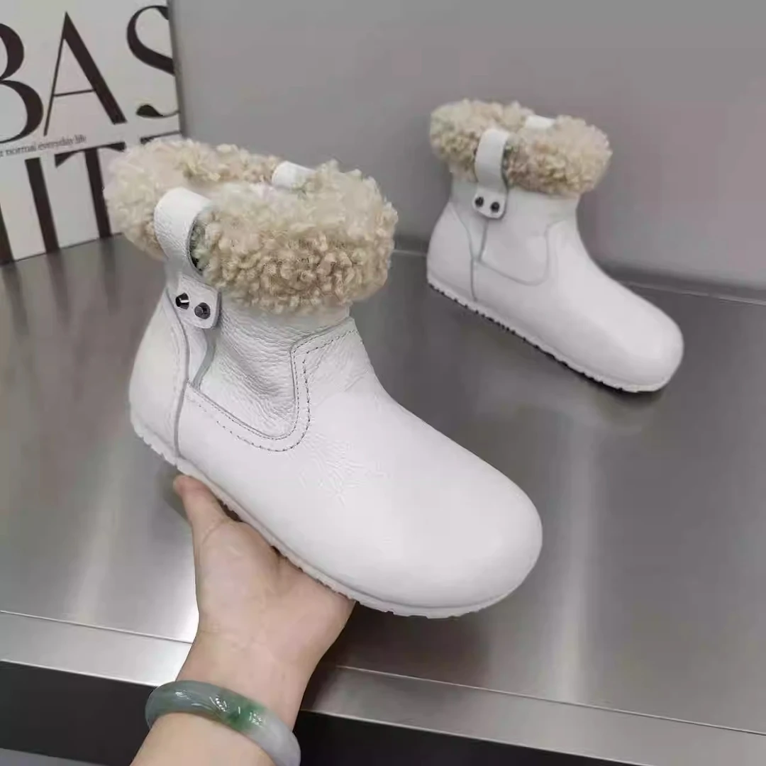 2025冬季新款时尚卷卷毛短靴女加绒圆头平底舒适勃肯靴保暖雪地靴