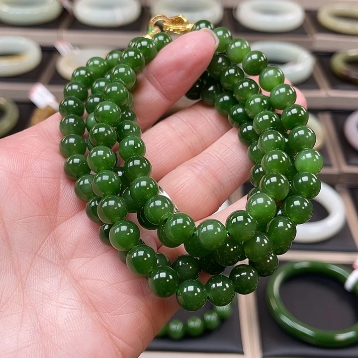 和田玉（碧玉）未镶嵌颈饰