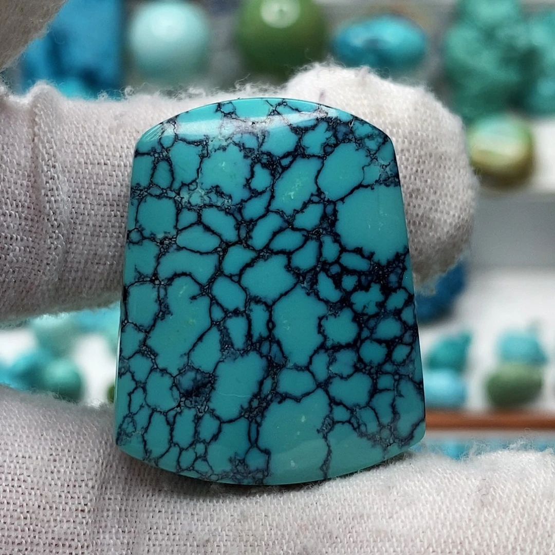 绿松石未镶嵌天然原矿 带武汉地大证书