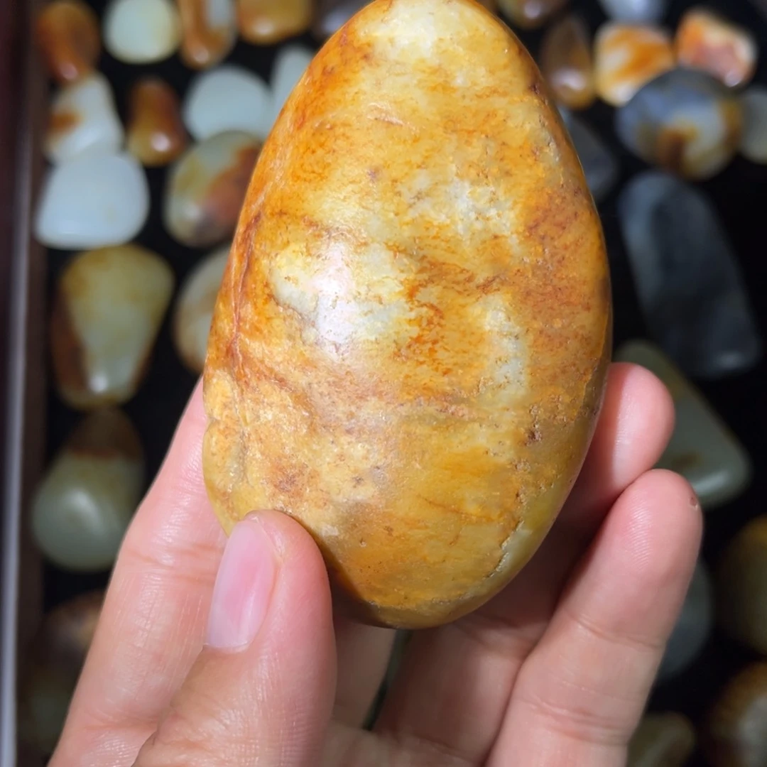 和田玉未镶嵌耳饰