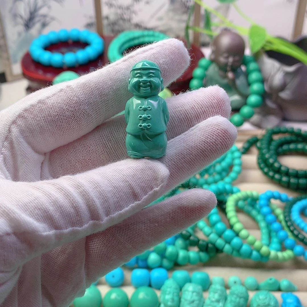 非金属雕刻财主绿色