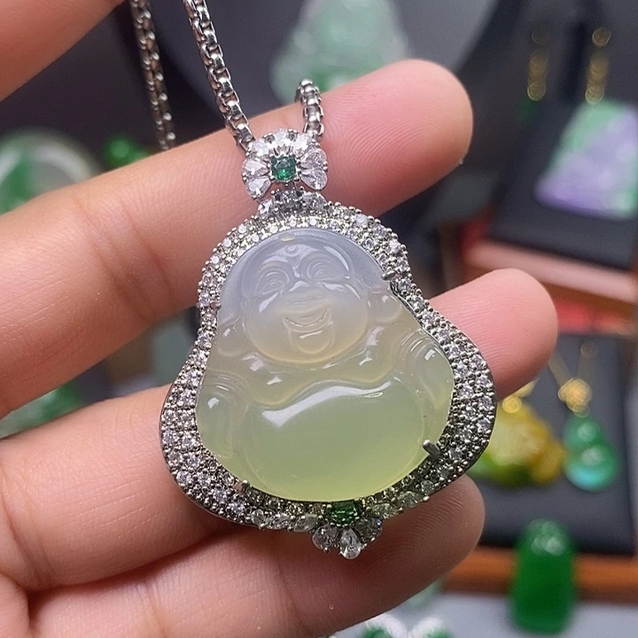 吊坠(赠链)未镶嵌翡翠