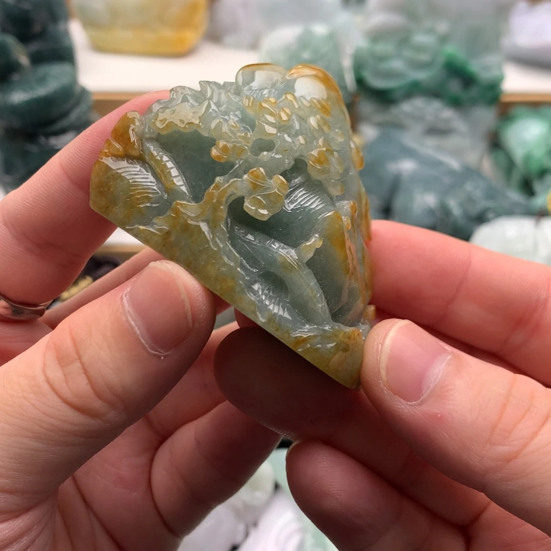 吊坠(不含链)未镶嵌翡翠