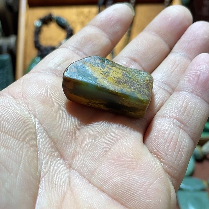 岫岩河磨玉（透闪石质玉）未镶嵌挂件