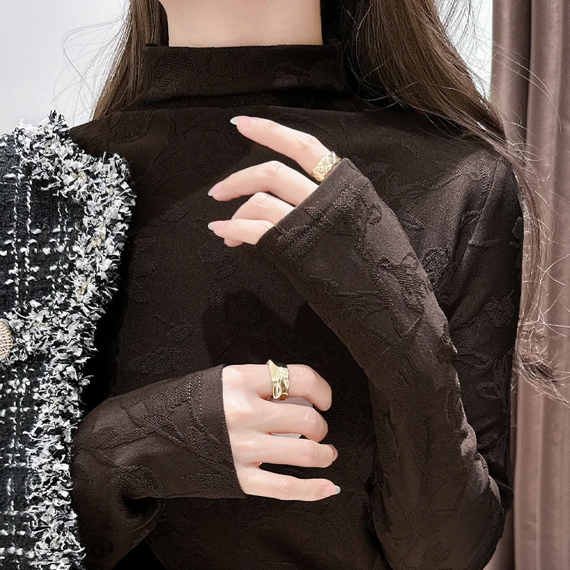 咖色磨毛加绒打底衫女秋冬2024新款半高领加厚内搭高级感提花针织