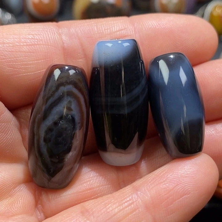 玛瑙/玉髓未镶嵌挂件