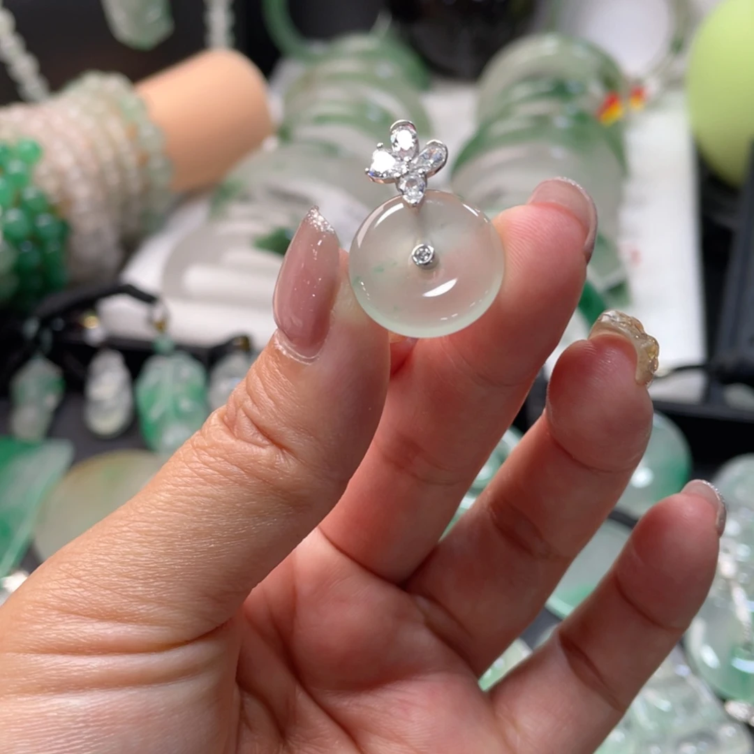 吊坠(不含链)未镶嵌石英质玉