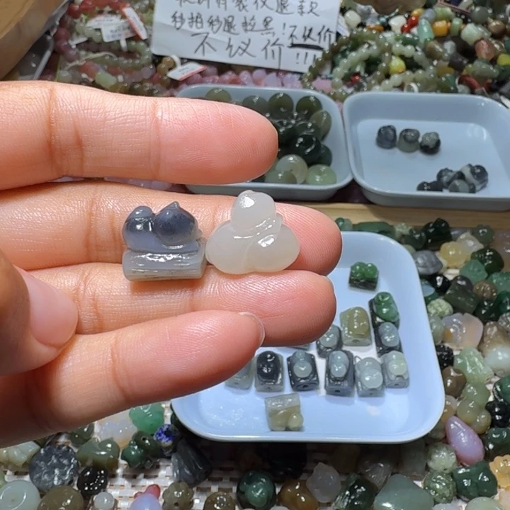 和田玉未镶嵌珠宝半成品六*哈