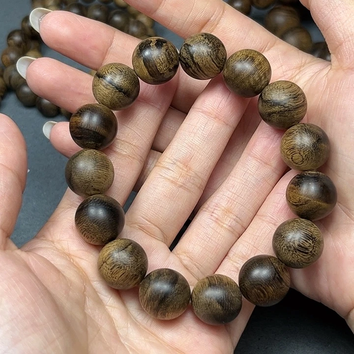 手串沉香阿*白棋虎皮留疤