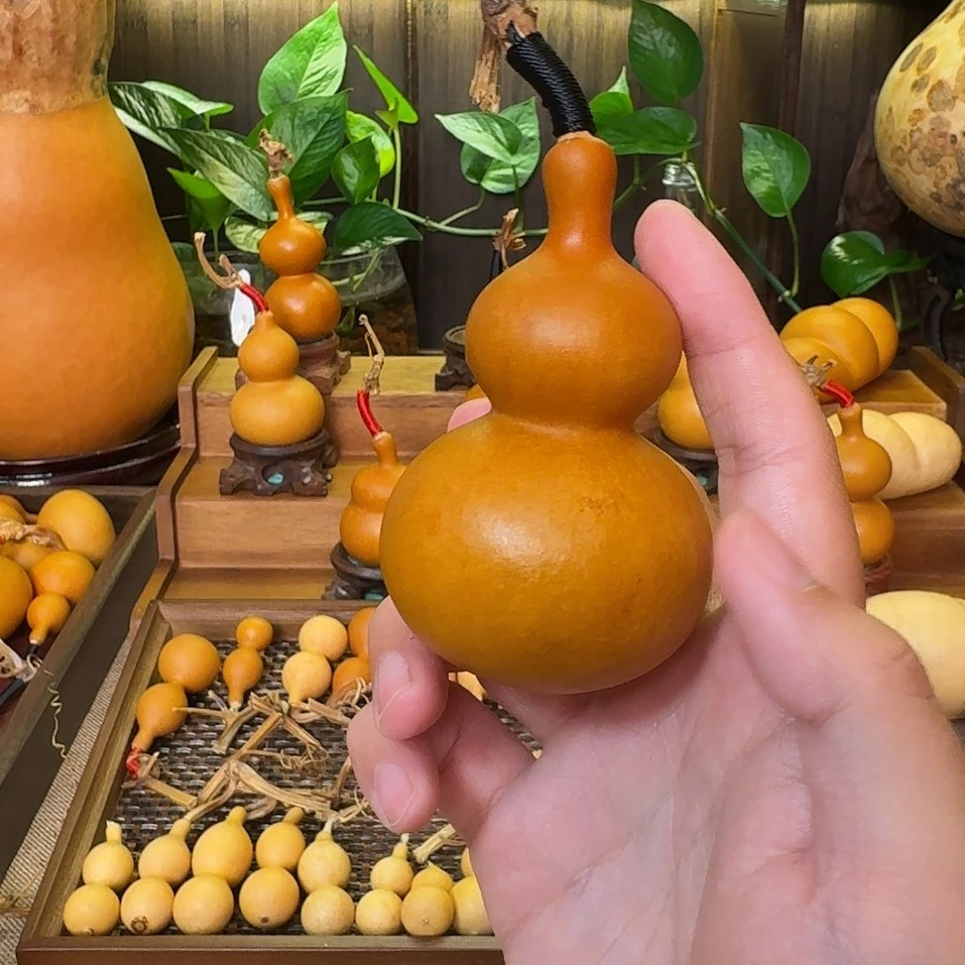 一***駟木精品小葫芦摆件手把件