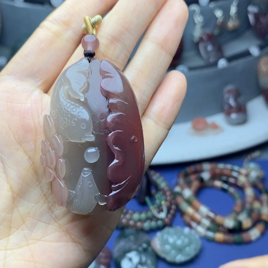 幸***）未镶嵌吊坠(不含链)玛瑙/玉髓