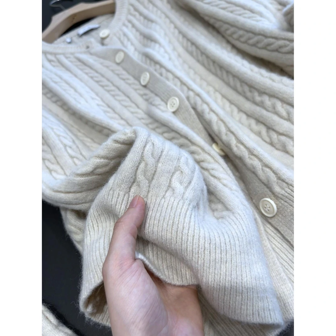 Z家经典麻花针织开衫女秋季氛围感毛衣外套