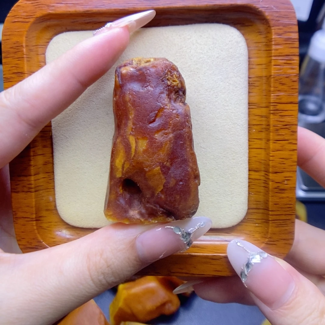 未镶嵌定制琥珀陈