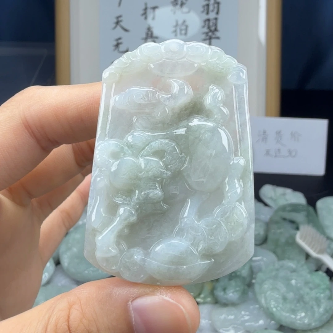 颈饰未镶嵌翡翠翡翠