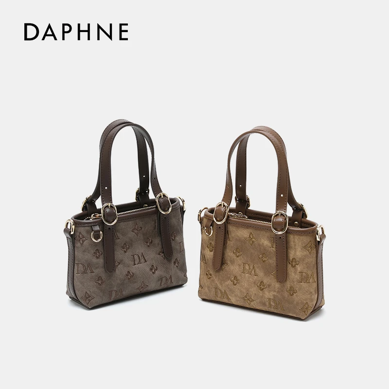 Daphne/达芙妮/秋冬复古刺绣手拎包包女新款通勤单肩斜挎包10143