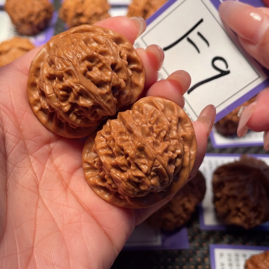 文玩核桃把件9号灯42