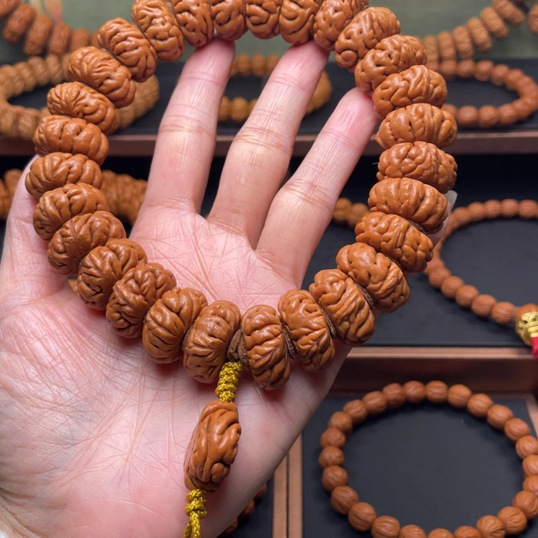 桃核手串20白玉龙