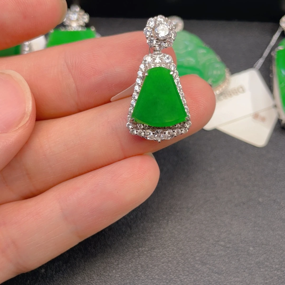 吊坠(不含链)银S925镶嵌翡翠