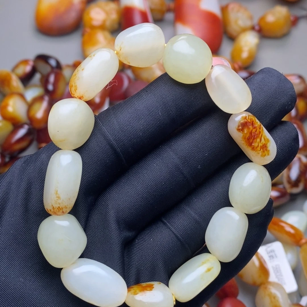 和田玉未镶嵌手链