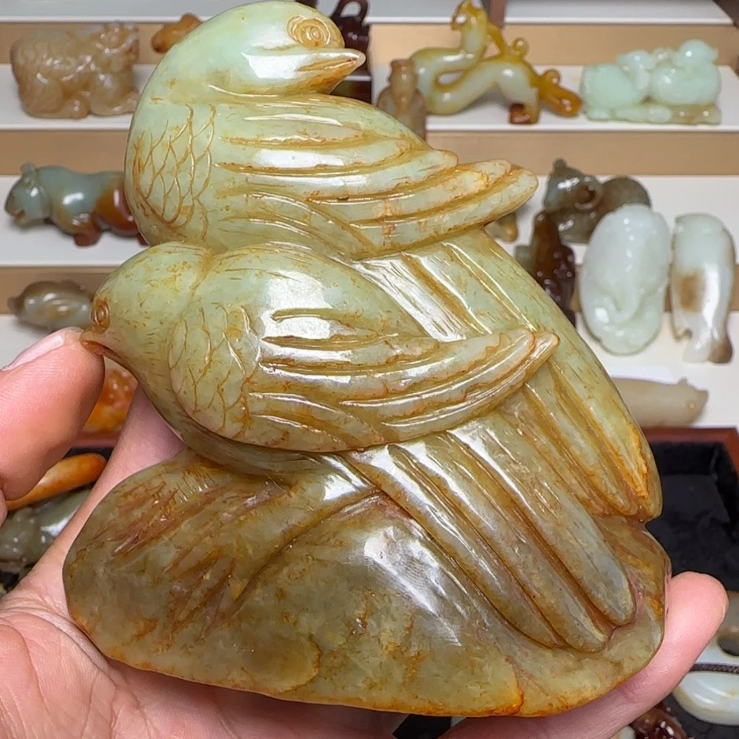 用***2和田玉未镶嵌颈饰