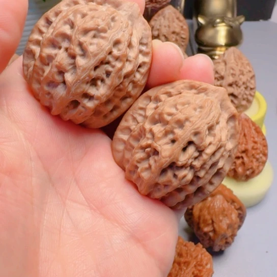 精品40尺佛肚文玩核桃