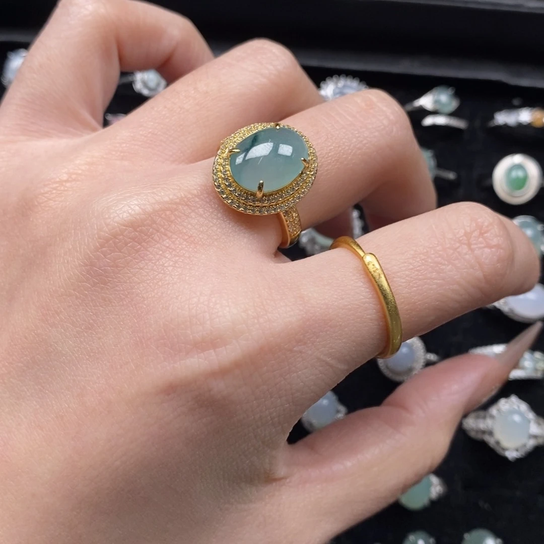 翡翠颈饰未镶嵌晖*翡翠