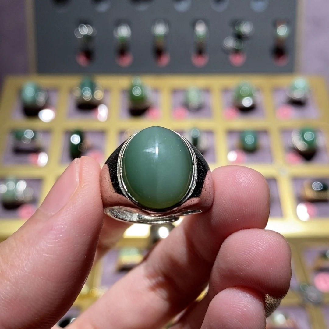 和田玉（碧玉）戒指未镶嵌