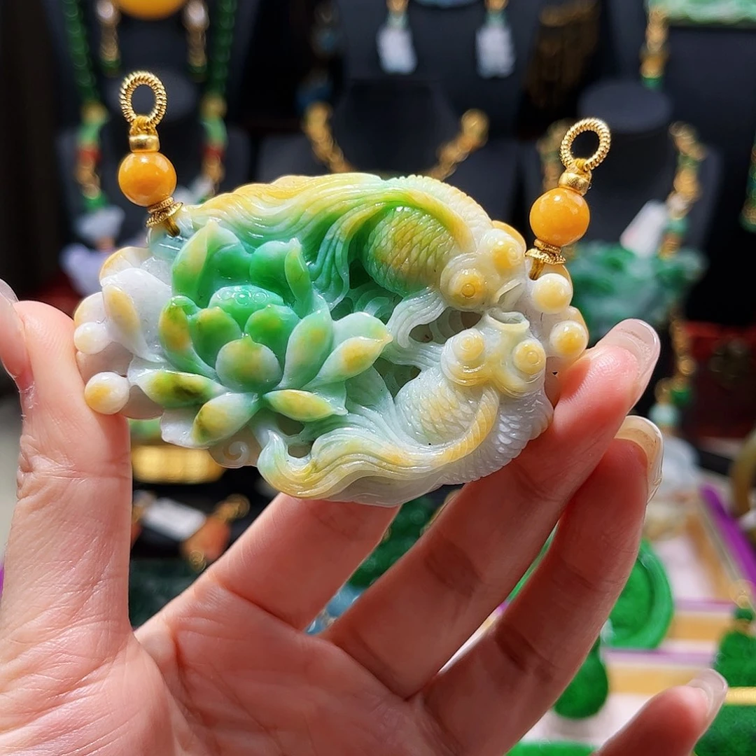 【闪购商品】翡翠吊坠(不含链)未镶嵌