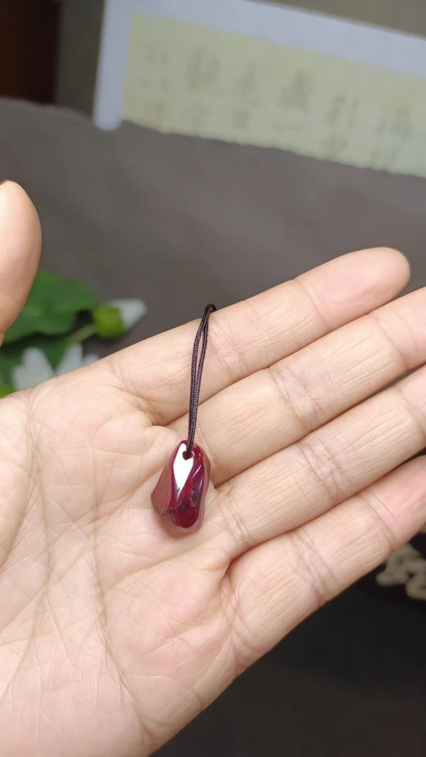 含辰砂工艺品随型5.8吊坠