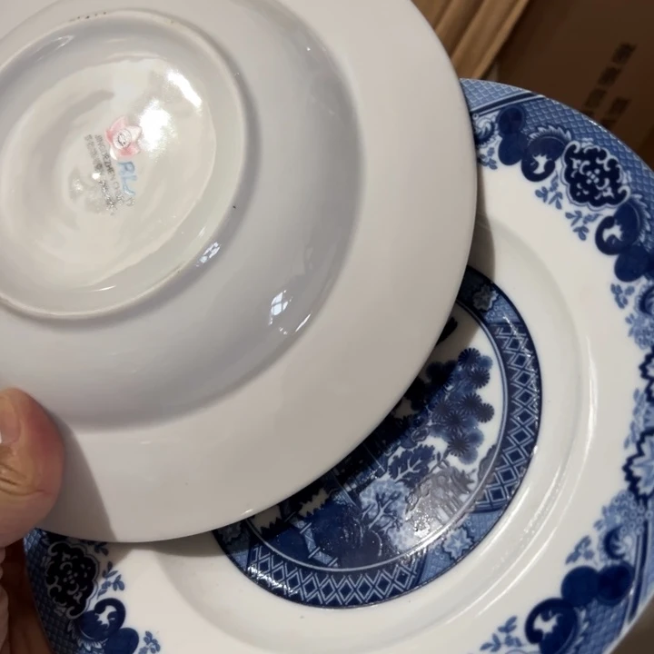 八寸老标深盘两个陶瓷