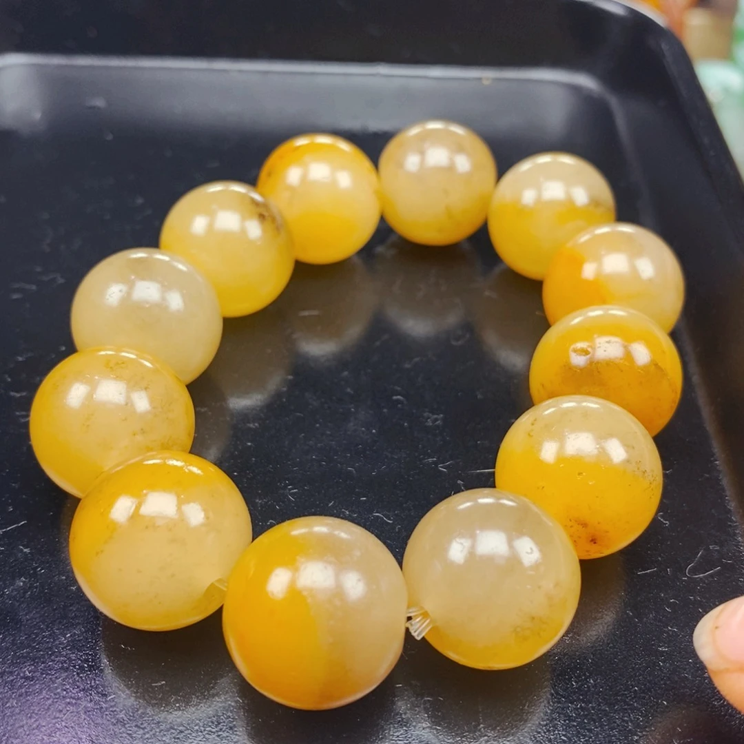 石英质玉（黄龙玉）未镶嵌颈饰