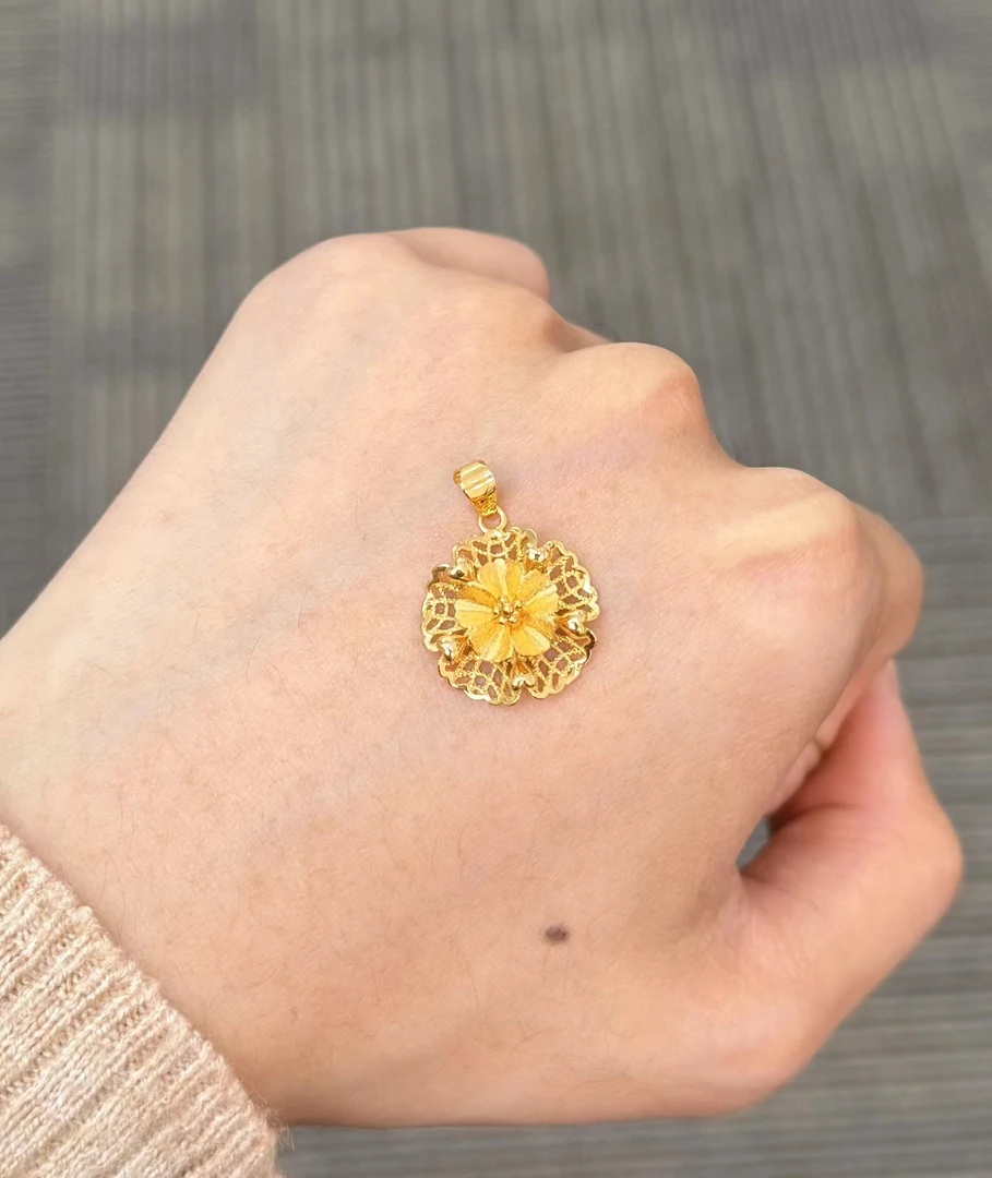 足金999 绣球花朵吊坠